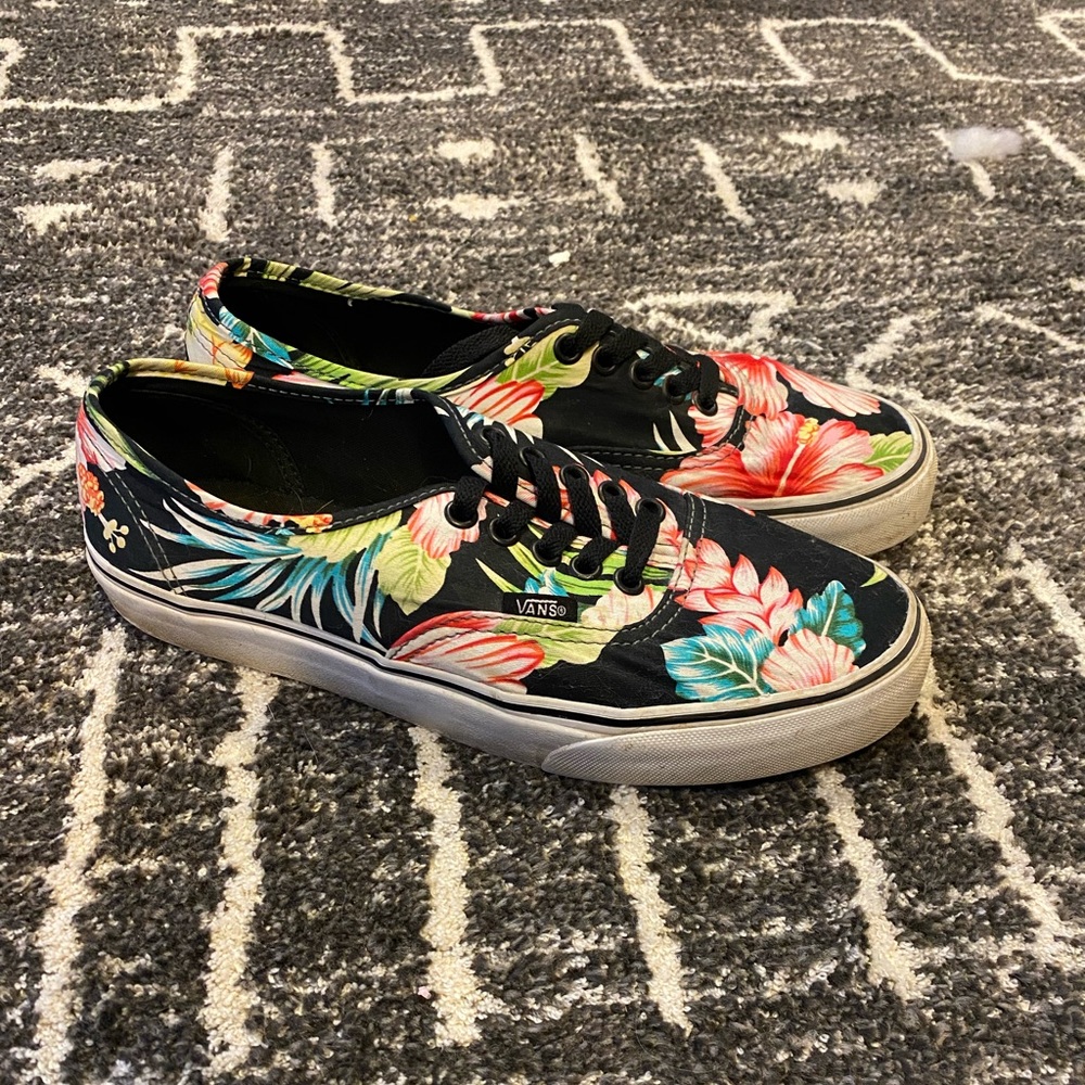 Hawaiian print Vans
